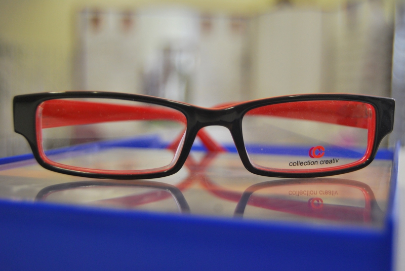 opticien-CARNOULES-min_view-sight-lens-frame-optics-spectacles-1141012-pxhere.com